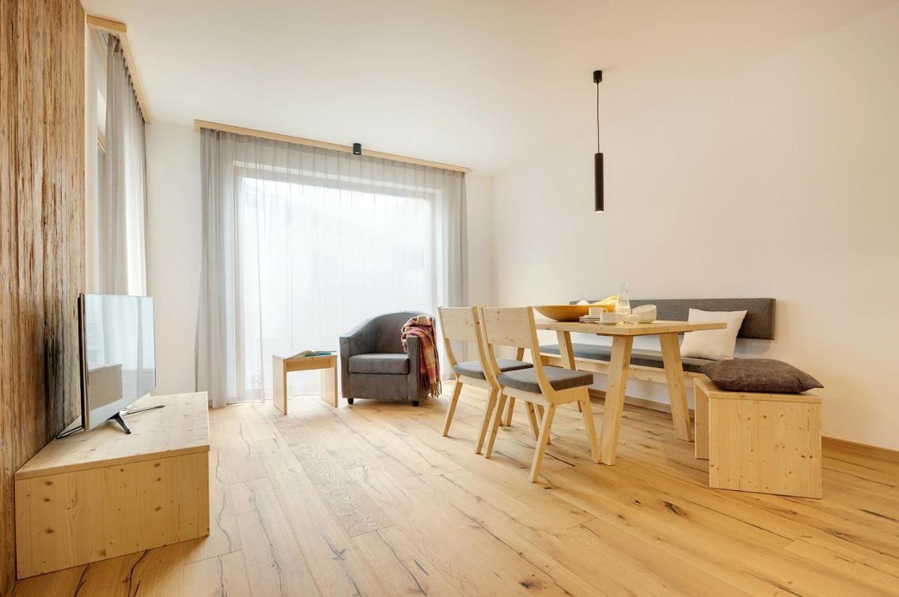 Ariala Apartments Фальцес Екстер'єр фото