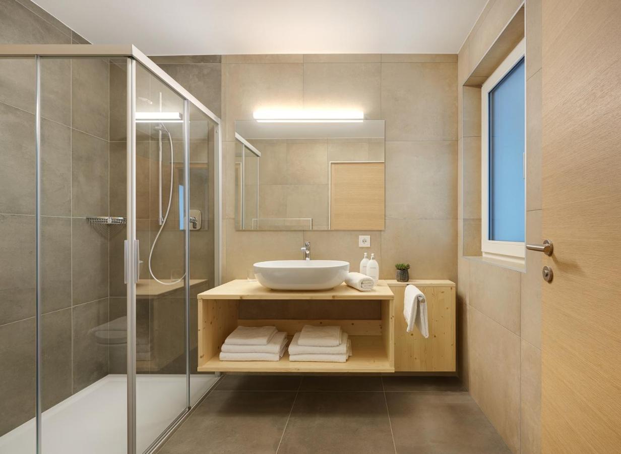 Ariala Apartments Фальцес Екстер'єр фото