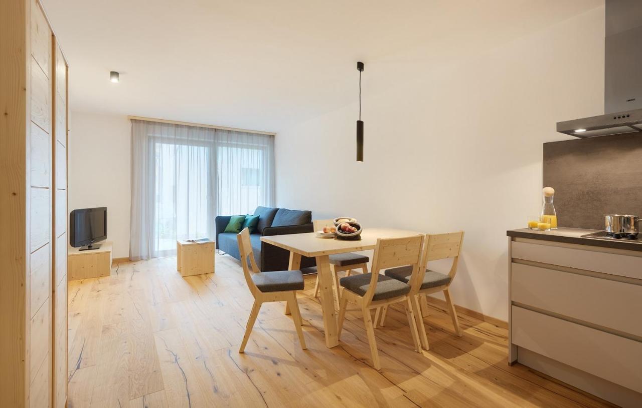 Ariala Apartments Фальцес Екстер'єр фото